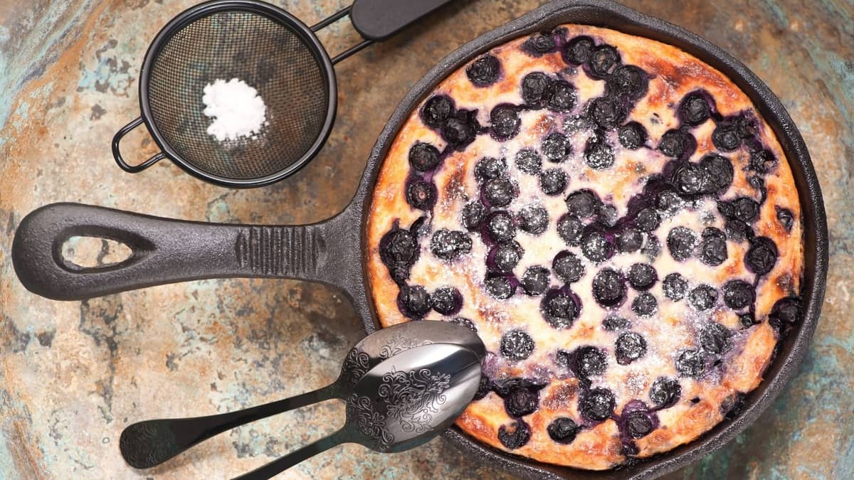 how to remove cheesecake from regular pan