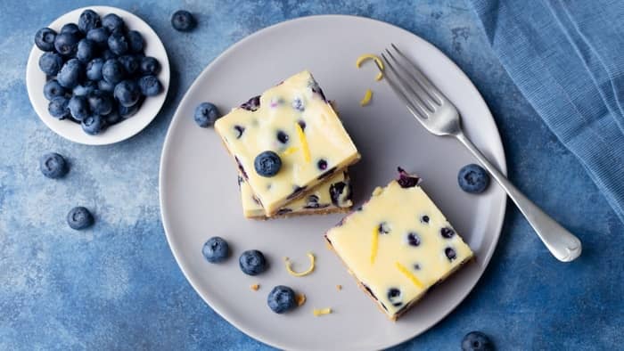  blueberry cheesecake bars