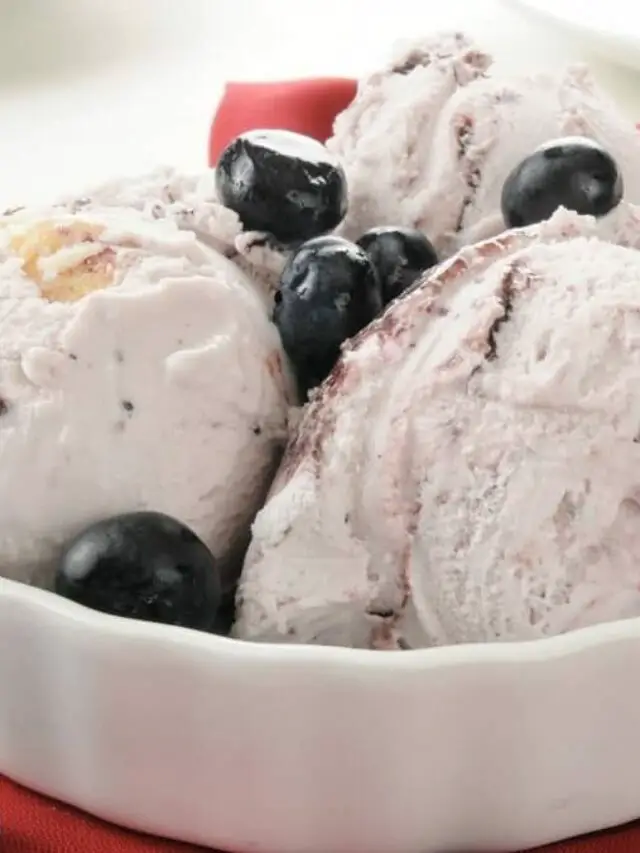 Take Your Pick: 12 Delicious Blueberry Cheesecake Ice Cream Brands