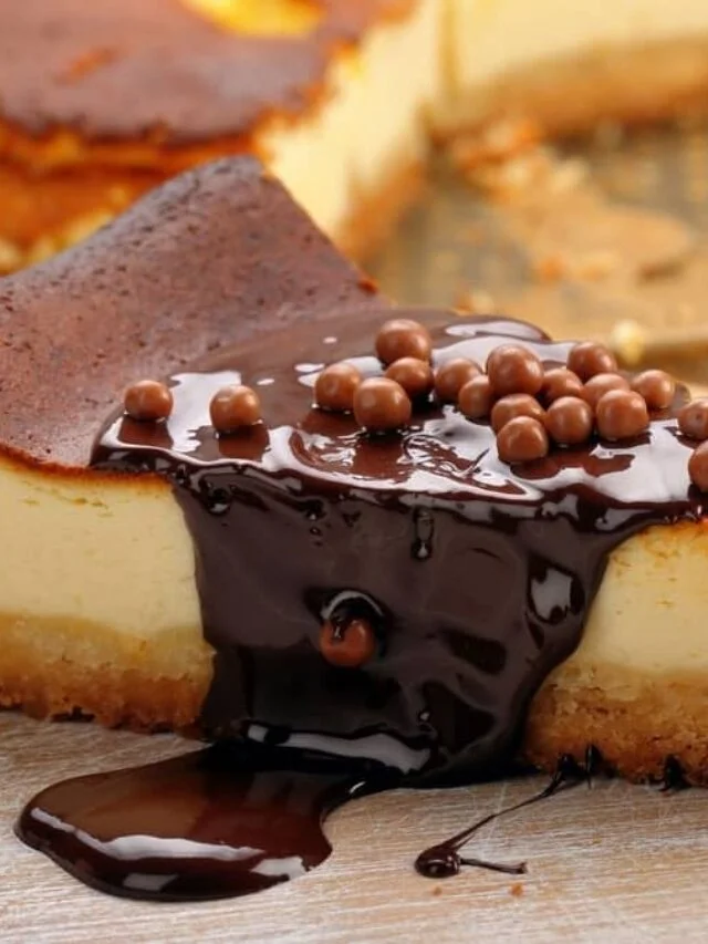 How To Decorate Cheesecake With Melted Chocolate