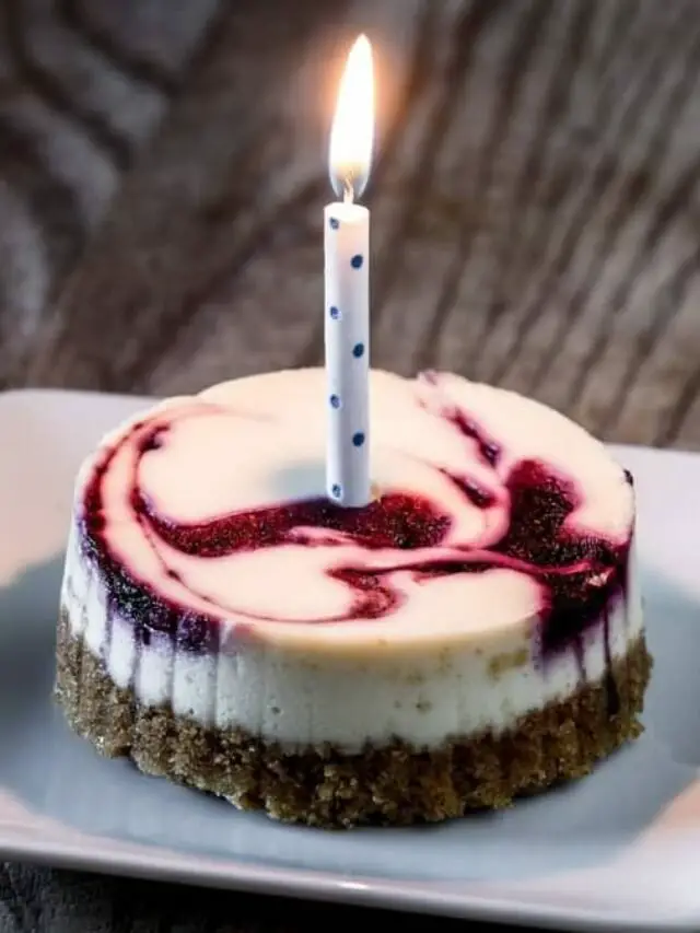 4 Super Fun Easy Ways To Decorate A Birthday Cheesecake