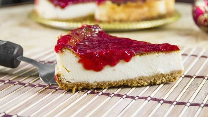 how to use canned cranberry sauce for cheesecake