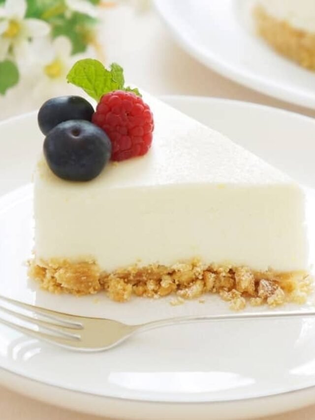 Low Carb No-Bake Cheesecake Sour Cream