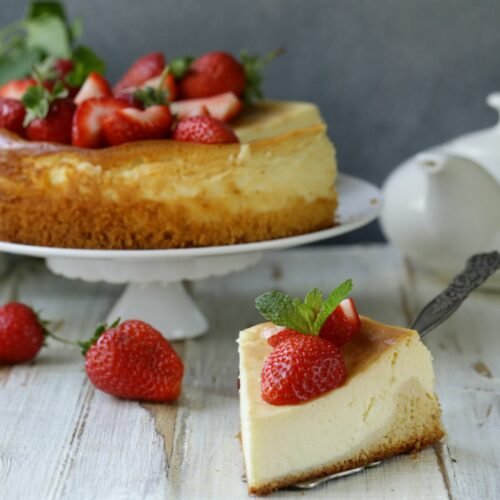 Rich, Dense Chantal's Cheesecake Recipe In 7 Easy Steps